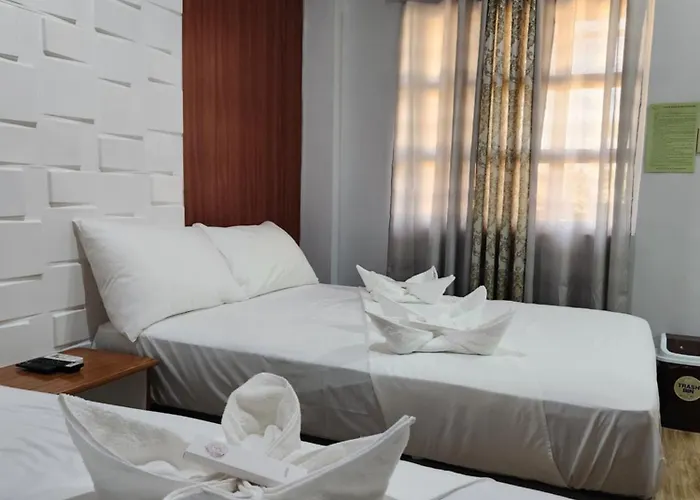 Hotel Maya Powered By Cocotel Badian